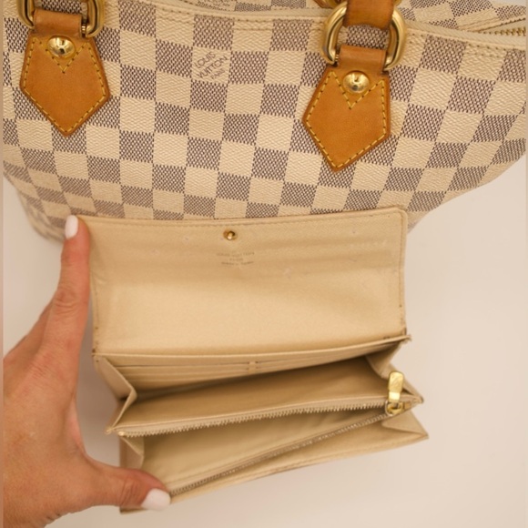 Louis Vuitton Bundle Damier Azur Saleya and Damier Azur Sarah Wallet GUC - Picture 5 of 13